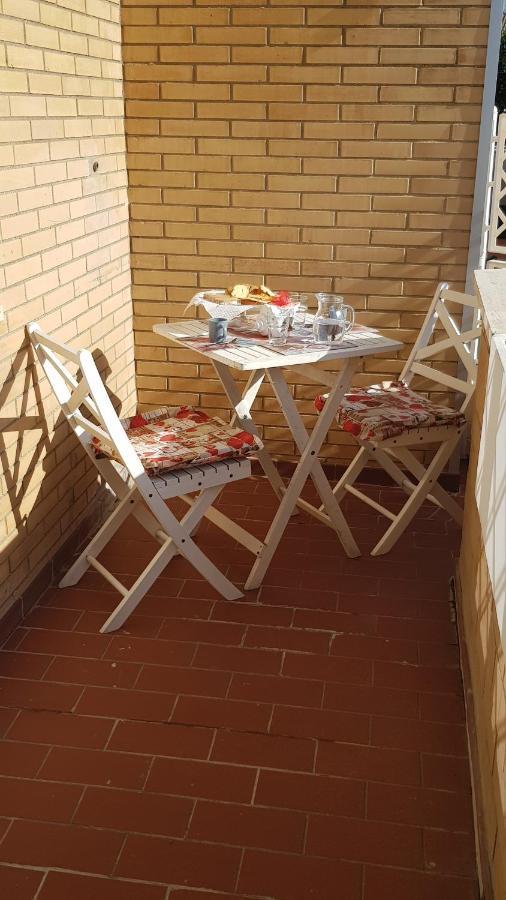 That'S Amore Fiumicino Airport Bagian luar foto